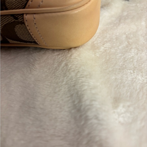 Coach Tan & Brown Signature Belt Bag w/ Leather Trim x Dust-bag & Box - Picture 7 of 14